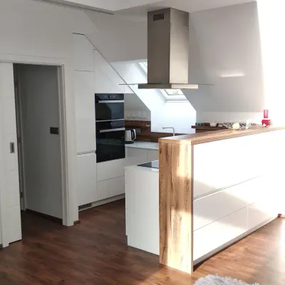 Nova Pudni Vestavba V Podkrovi Okalu S Mansardou V25
