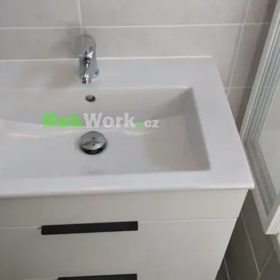 Rekonstrukce Koupelny V Radovem Dome Okal V16