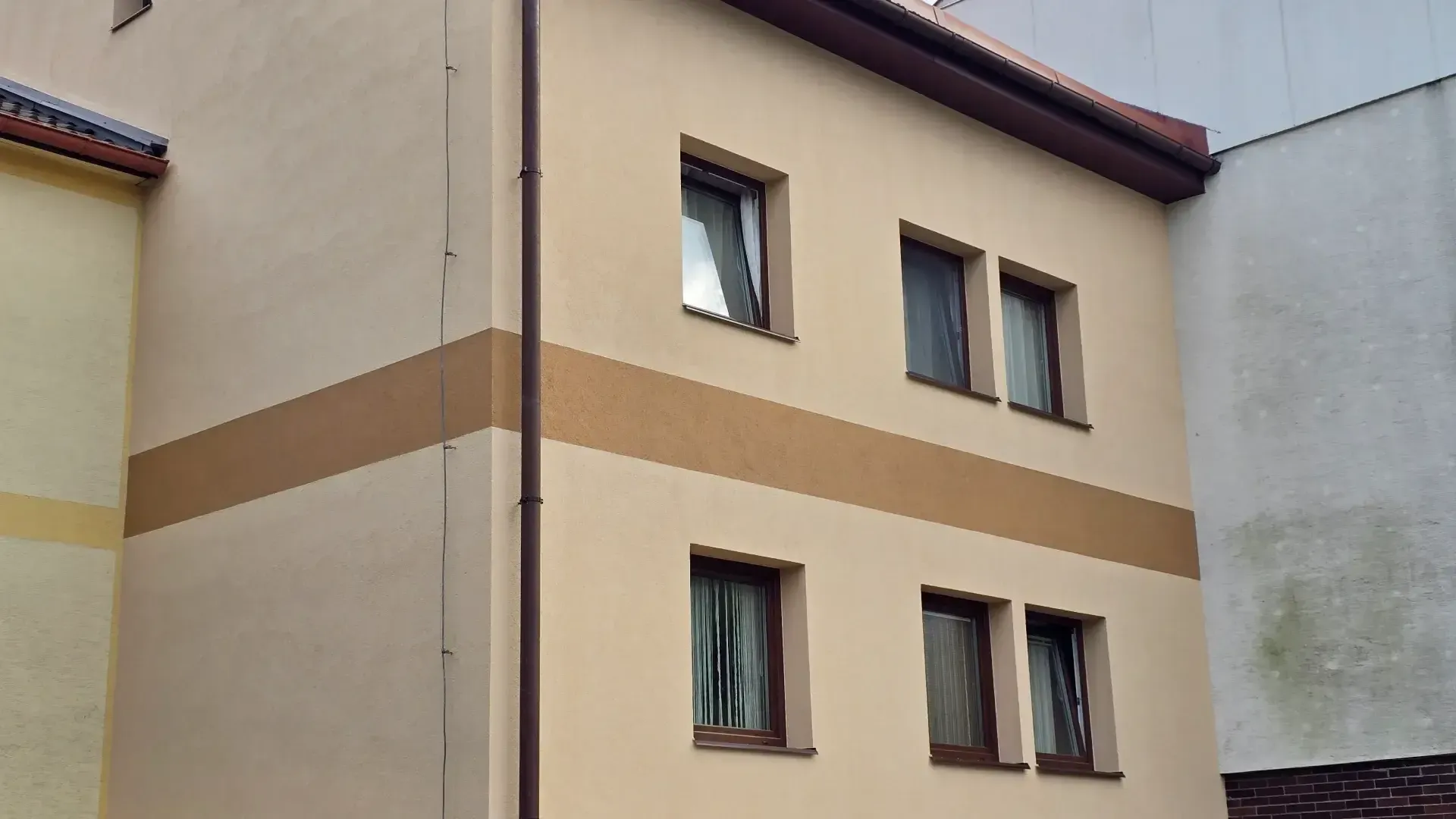 Zateplená fasáda domu Okál 78