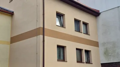 Top Image